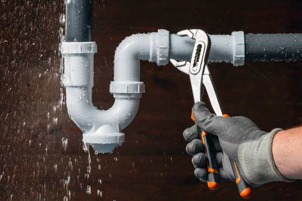 Professional Leak Detection technician working in Senoia, GA